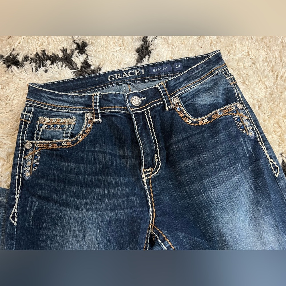 LIKE NEW! GRACE IN LA easyfit jeans - Picture 3 of 6
